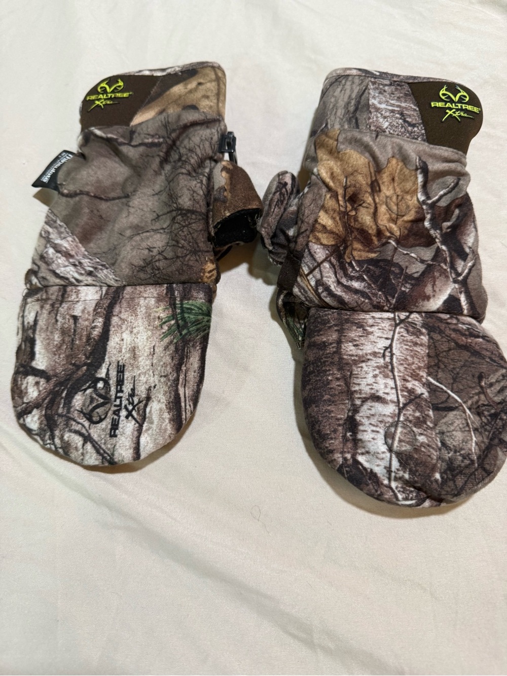 Kids Realtree mittens